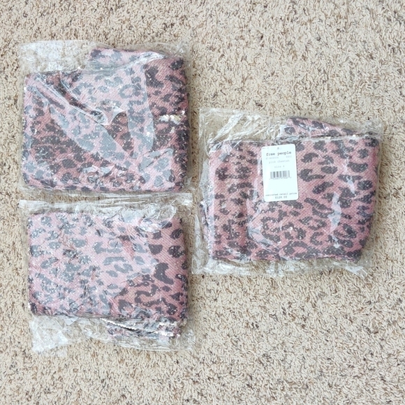 NEW Free People Pink Skinny Sequin Cheetah Skirt - Picture 10 of 15